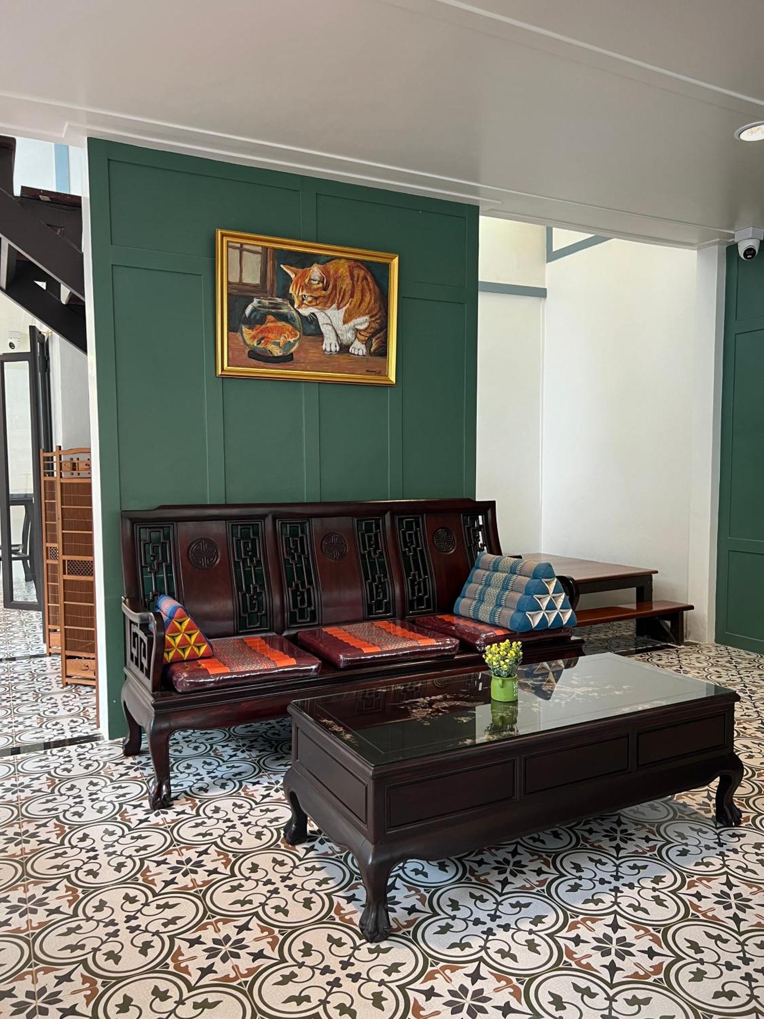 Baan Debtida Hotell Bangkok Exteriör bild