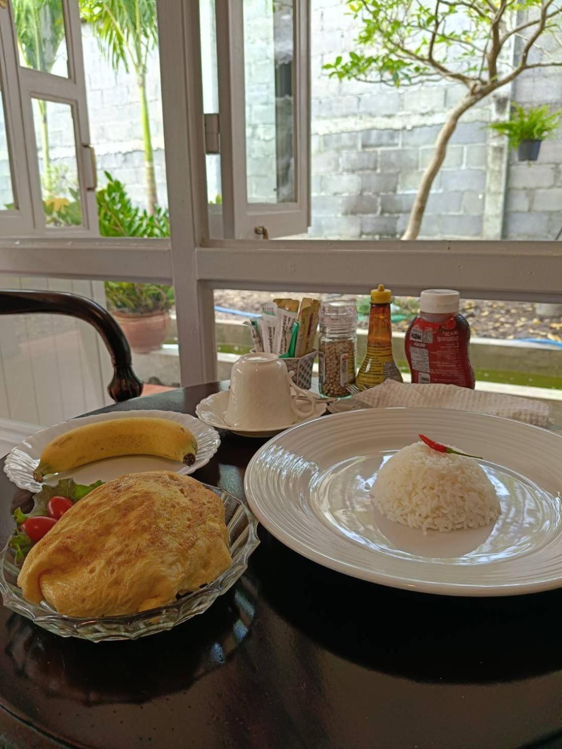 Baan Debtida Hotell Bangkok Exteriör bild