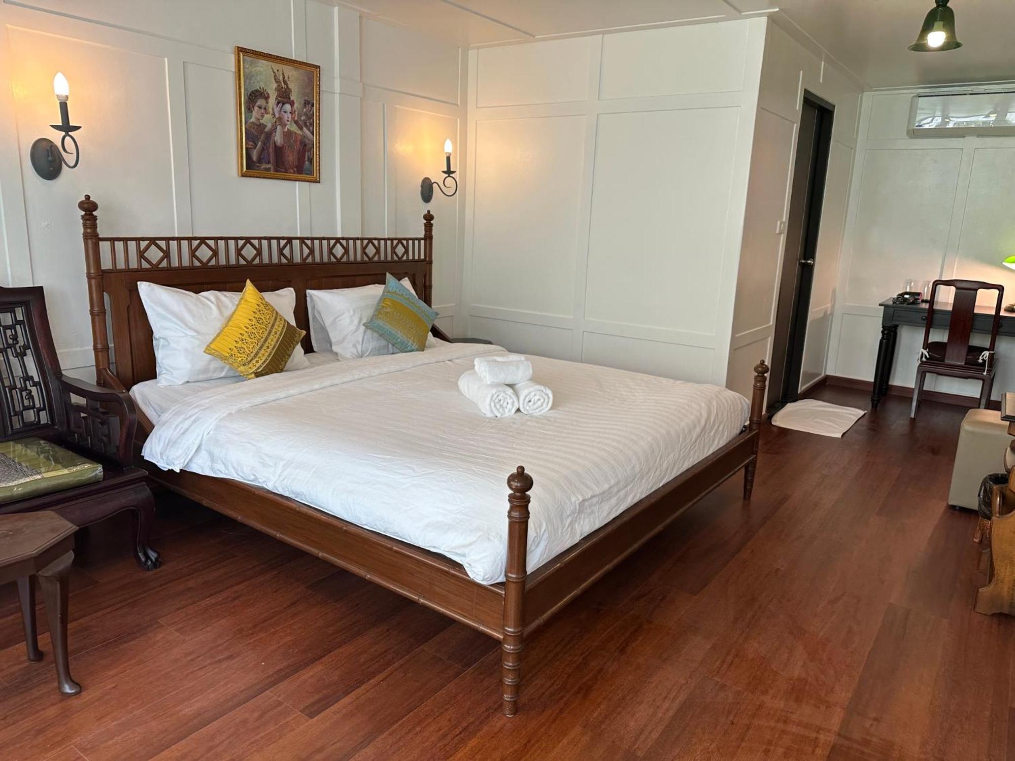 Baan Debtida Hotell Bangkok Exteriör bild